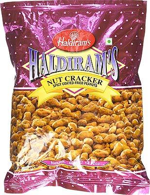Haldiram's Nut Cracker aloo bhujia, bhujia, bhujia snack, Haldirams, masala sing, nut cracker, peanut bhujia, peanut snack, sing bhujia 