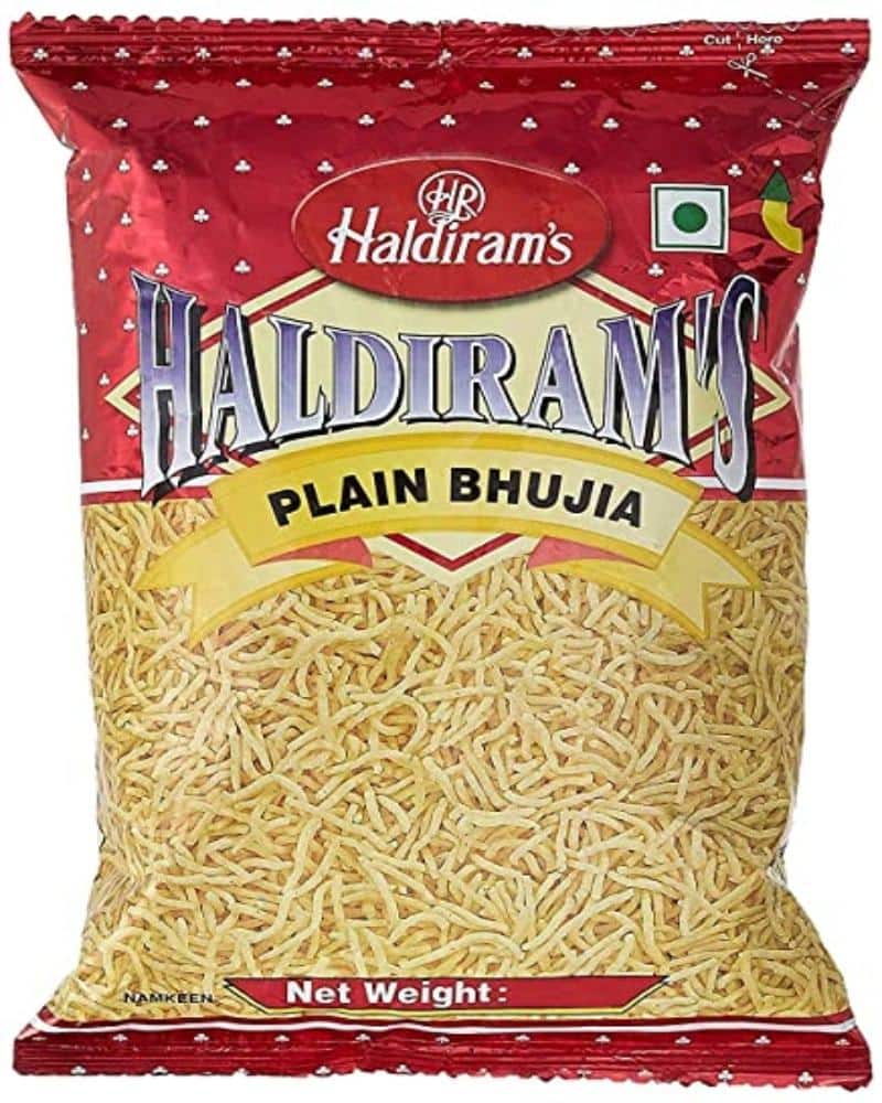 Haldiram's Plain Bhujia aloo bhujia, bhujia, bhujia snack, Haldirams, indian snack, plain bhujia 
